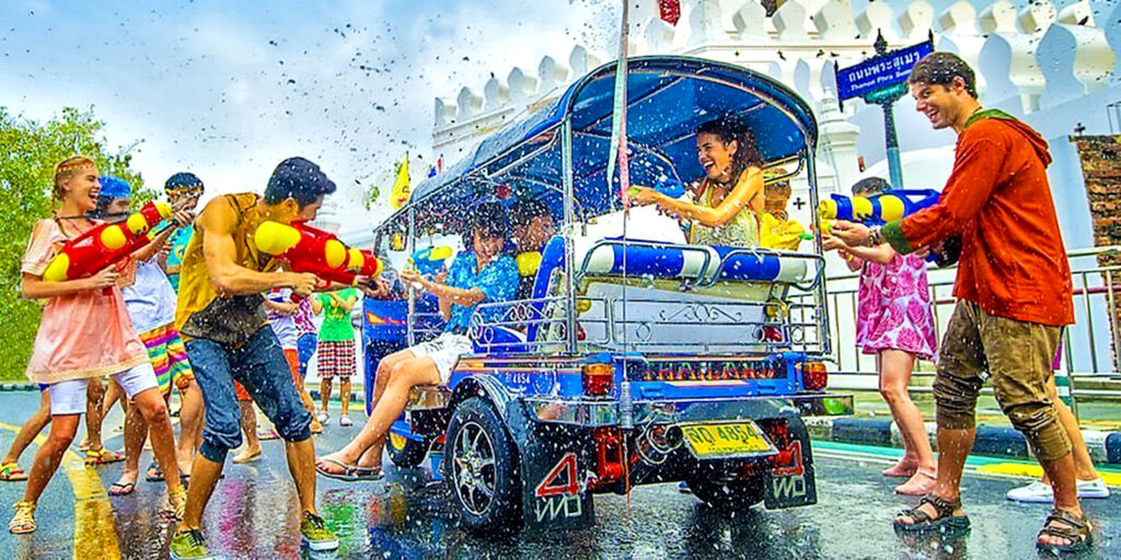 songkran_bangkok